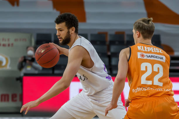 到另一位传 到另一位传